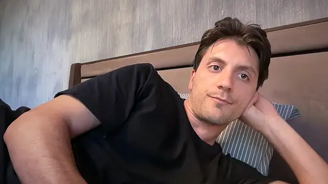 italianass94 online show from 04-26-26, 01:31