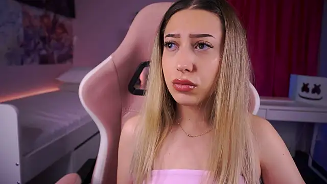 TheaOrre online show from 04-30-26, 06:36