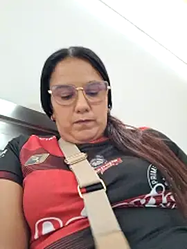 Snapshot of Samanta-42 chatting on 05-29-26, 03:54 Samanta-42 online show from 05-29-26, 03:54