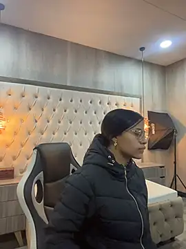 Susan Voltaire online show from 05-19-26, 11:05