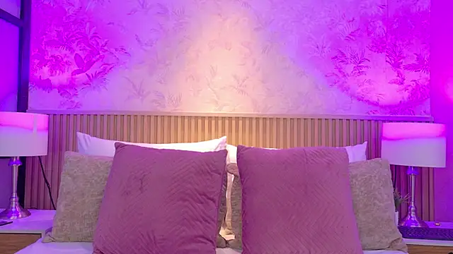Darcy glow  online show from 05-09-26, 11:48