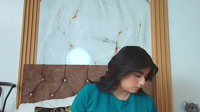 samantha  cruz online show from 04-25-26, 12:30