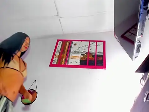 luisahotsx online show from 04-18-26, 02:54