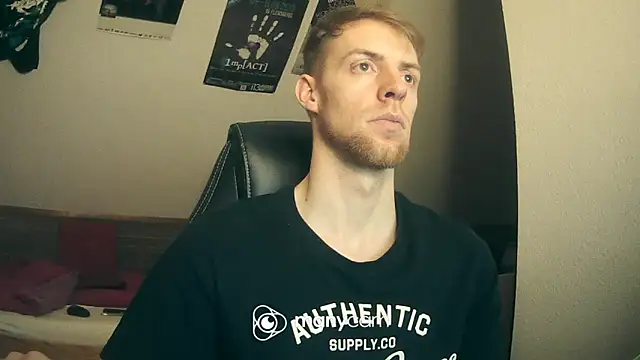 Milkyman7 online show from 12-24-24, 08:38