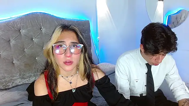 mrandmrsvixencs online show from 05-28-26, 03:59