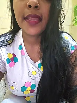Snapshot of Newragini chatting on 04-17-26, 08:34 Newragini online show from 04-17-26, 08:34