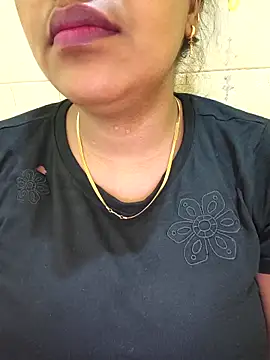 Snapshot of Newragini chatting on 05-11-26, 10:51 Newragini online show from 05-11-26, 10:51