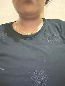 Snapshot of Newragini chatting on 05-16-26, 06:54 Newragini online show from 05-16-26, 06:54