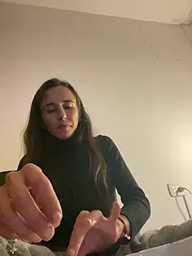 Snapshot of pili6263 chatting on 07-21-26, 03:31 pili6263 online show from 07-21-26, 03:31
