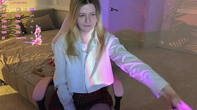 TonyaMeow online show from 07-20-26, 05:04