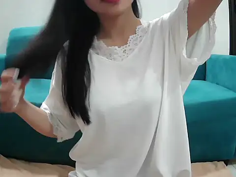 July Sexy09 online show from 05-25-26, 04:02