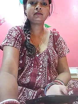 Snapshot of Simupaul001 chatting on 04-28-26, 11:10 Simupaul001 online show from 04-28-26, 11:10