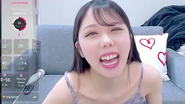Minamina2 online show from 06-19-26, 06:07