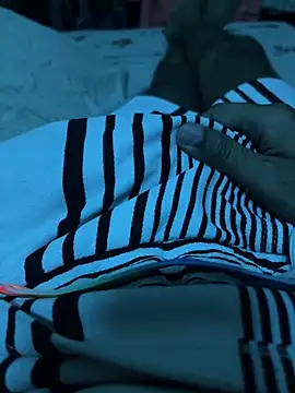 luciferthedevilqwer online show from 04-20-26, 05:48