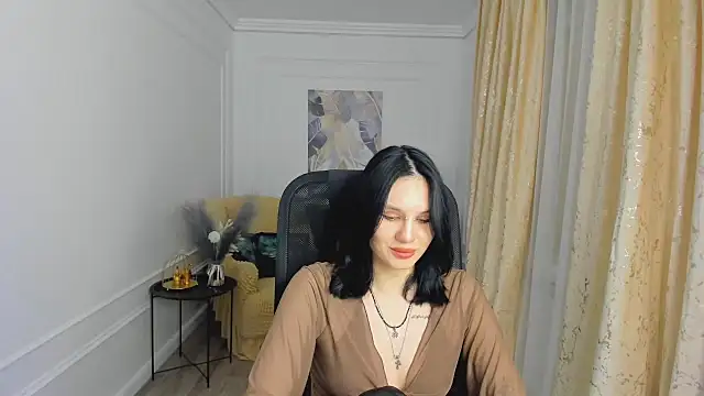 AlicePertim online show from 06-19-26, 06:34