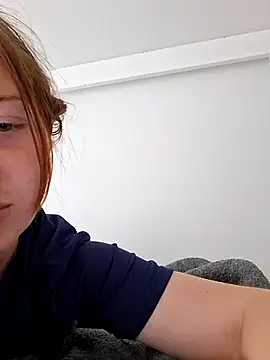 Snapshot of AquaxBlue chatting on 06-03-26, 10:51 AquaxBlue online show from 06-03-26, 10:51