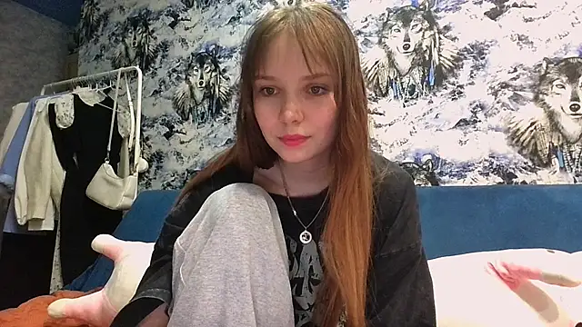 Snapshot of Princess_Mira chatting on 05-21-26, 05:42 Princess Mira online show from 05-21-26, 05:42