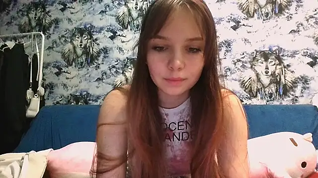 Snapshot of Princess_Mira chatting on 06-06-26, 05:06 Princess Mira online show from 06-06-26, 05:06