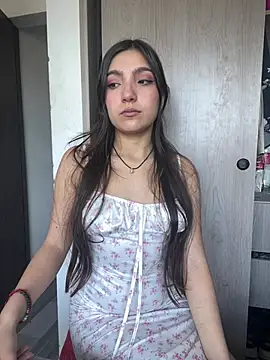 Snapshot of Soffy_20 chatting on 04-30-26, 05:41 Soffy 20 online show from 04-30-26, 05:41