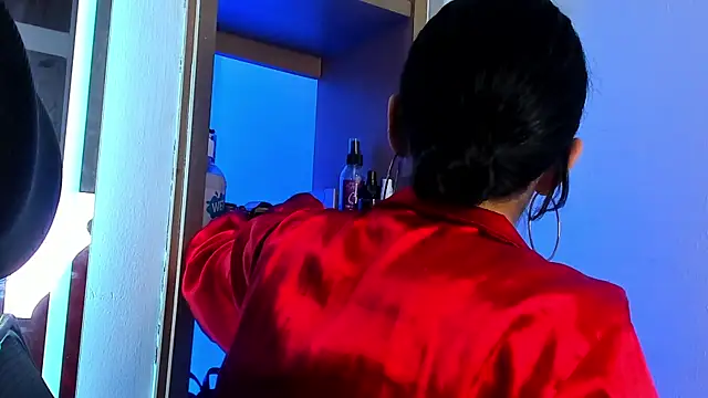 Snapshot of isabella_hv chatting on 06-26-26, 06:45 isabella hv online show from 06-26-26, 06:45