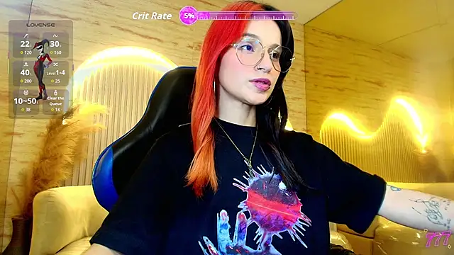 Moon Red r online show from 05-08-26, 01:05