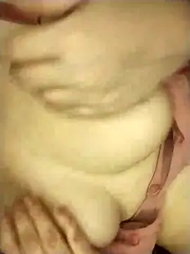 Cute-devya online show from 04-22-26, 12:02