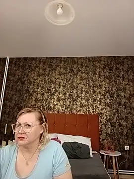 I amVeronicle online show from 06-02-26, 03:03