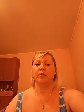 I amVeronicle online show from 06-26-26, 12:42