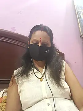 Snapshot of Beborani chatting on 05-31-26, 07:37 Beborani online show from 05-31-26, 07:37