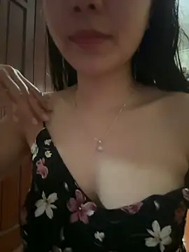 Snapshot of Yumiara chatting on 05-09-26, 02:33 Yumiara online show from 05-09-26, 02:33