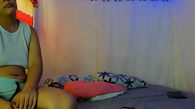 Snapshot of Cherry_Chocolate chatting on 06-18-26, 09:19 Cherry Chocolate online show from 06-18-26, 09:19