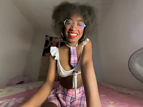 VenusNight  online show from 07-10-26, 12:04