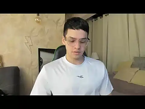 RONNY COLTON online show from 04-28-26, 01:04