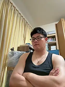 Snapshot of shun_201 chatting on 06-22-26, 04:31 shun 201 online show from 06-22-26, 04:31