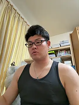 Snapshot of shun_201 chatting on 07-05-26, 03:13 shun 201 online show from 07-05-26, 03:13