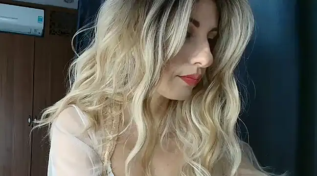 Snapshot of _horny_sexy_ chatting on 02-10-25, 03:13 horny sexy online show from 02-10-25, 03:13