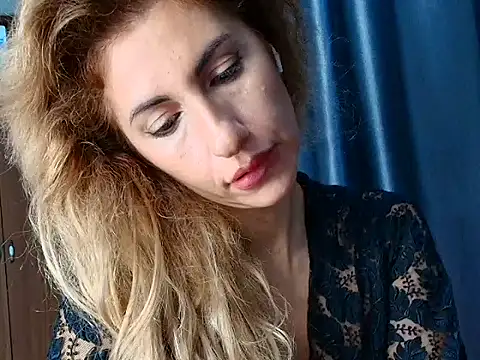 Snapshot of _horny_sexy_ chatting on 11-21-25, 06:23 horny sexy online show from 11-21-25, 06:23