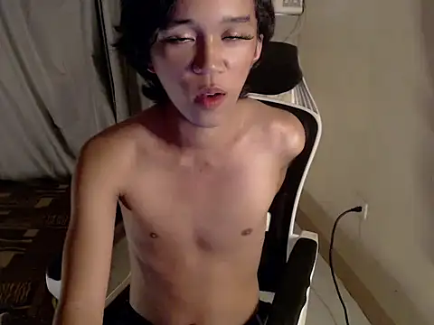 urnaughty paul online show from 05-21-26, 03:46