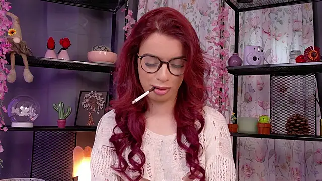 Snapshot of Sophie_Rae chatting on 05-18-26, 08:20 Sophie Rae online show from 05-18-26, 08:20