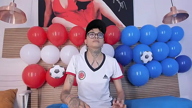 Snapshot of Antony_D_ossa chatting on 06-14-26, 08:22 Antony D ossa online show from 06-14-26, 08:22