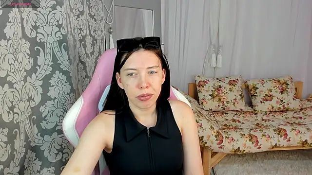 Sandra Ross online show from 07-05-26, 04:52