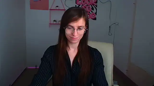 Snapshot of Luna_Tantra chatting on 06-26-26, 03:16 Luna Tantra online show from 06-26-26, 03:16