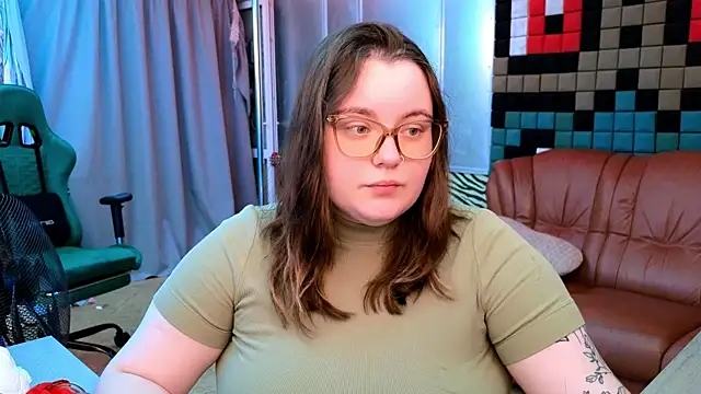 CatherineClaire online show from 07-22-26, 04:32
