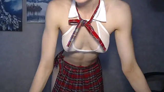 Snapshot of EveLiaka chatting on 05-19-26, 01:56 EveLiaka online show from 05-19-26, 01:56
