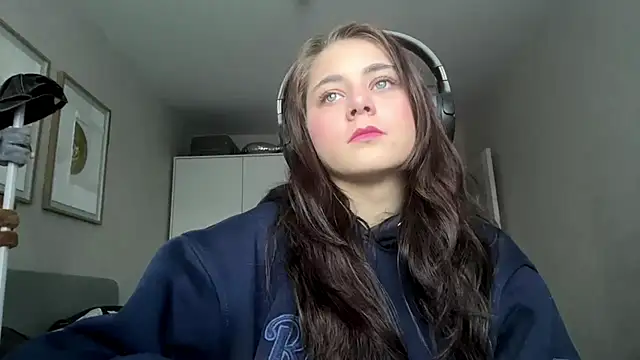 DefendedGenoese online show from 04-21-26, 02:45