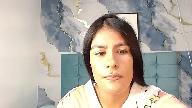 ailyn-28 online show from 04-21-26, 01:42