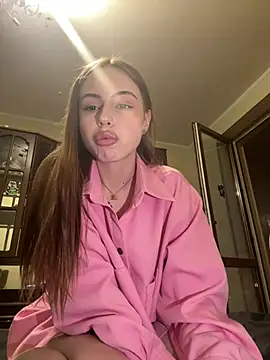 LOLAskk online show from 07-15-26, 06:24