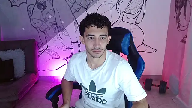 caius bigcock1 online show from 05-07-26, 12:21