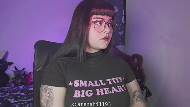 Snapshot of atena_hill_ chatting on 05-19-26, 08:48 atena hill online show from 05-19-26, 08:48