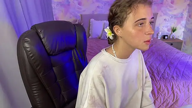 Tiana Belle online show from 06-16-26, 01:19
